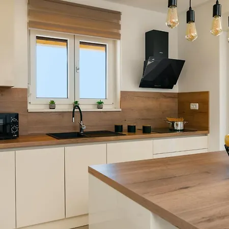 Nice In With Kitchen Valtura